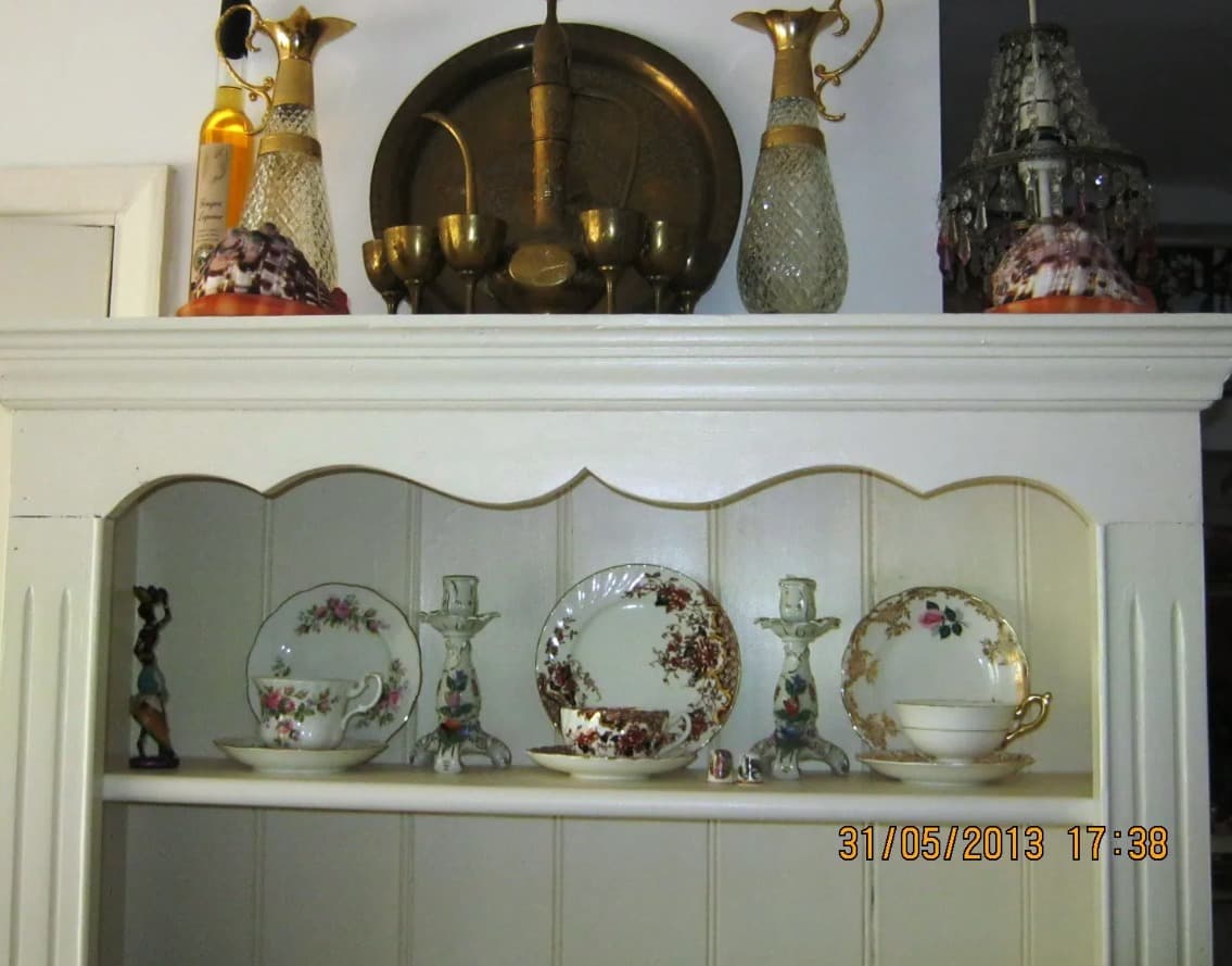 Project Shabby Chic Dresser